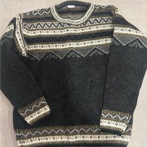 Women’s  Black and Cream Patterned Wool Sweater
